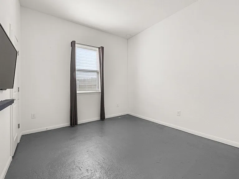 9909 Dalliance Ln — Photo 22