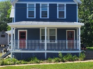 221 Seymour Ave APT 1, Marquette, MI 49855