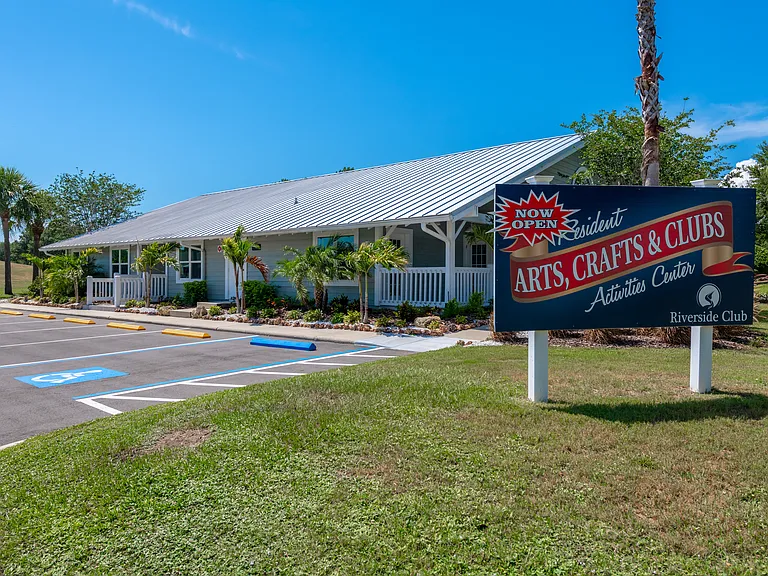 Riverside Club Golf & Marina Community — Photo 1