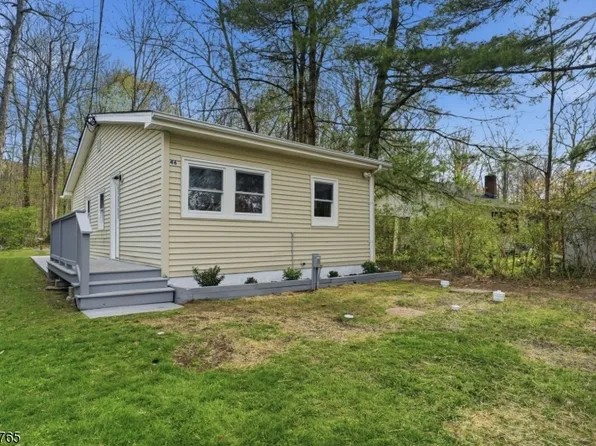 46 Wildwood Rd, Jefferson Twp., NJ 07438