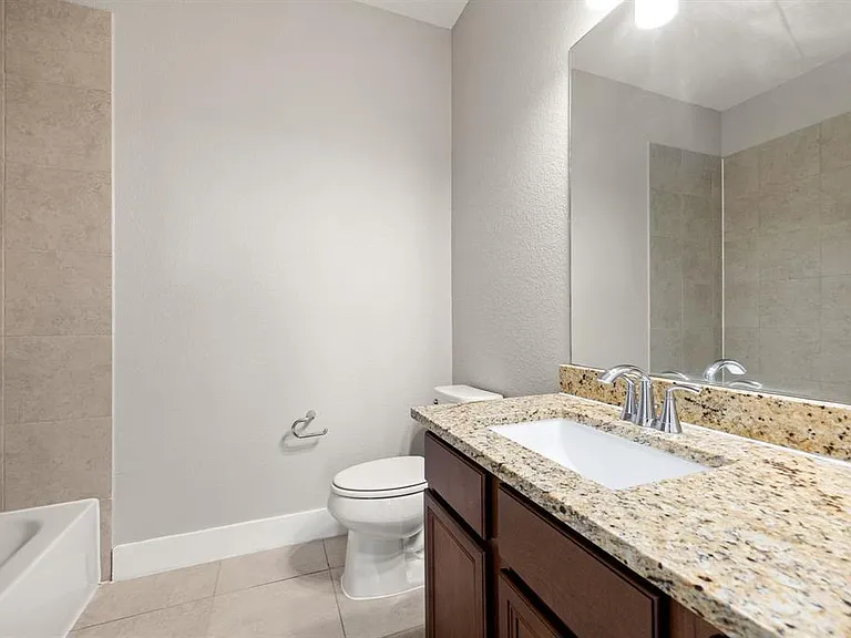 1501 Roseburg Dr — Photo 29