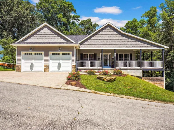 103 Red Bud Ln, Oolitic, IN 47451