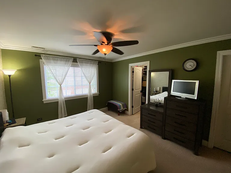 335 Abington Woods Dr — Photo 13