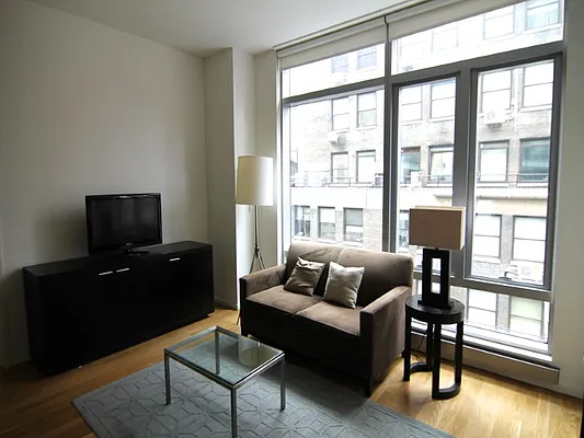 Rented by Sotheby's International Realty | media 26