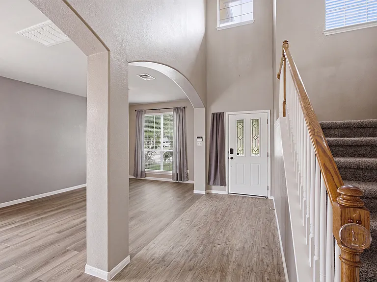 2302 Brookhollow Ter — Photo 13