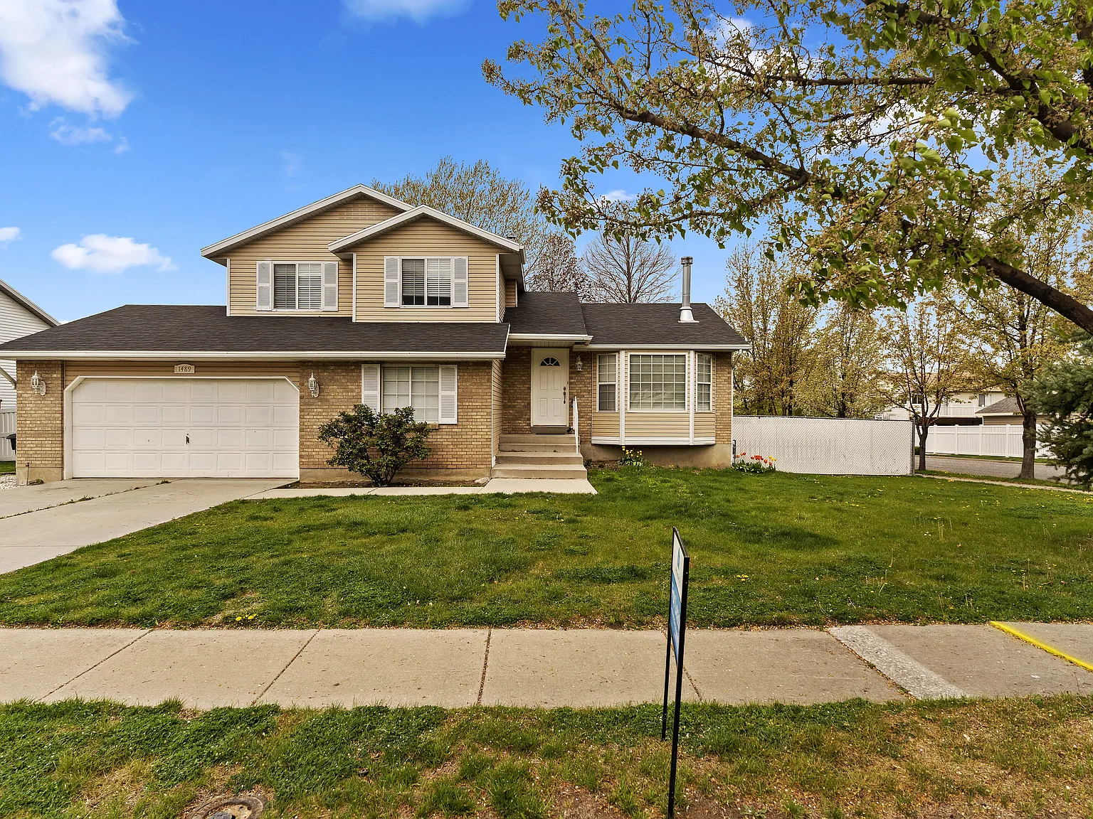 1489 N Pony Express Way — Photo 1