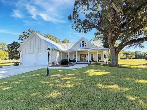 521 Oak Lawn Rd., Georgetown, SC 29440