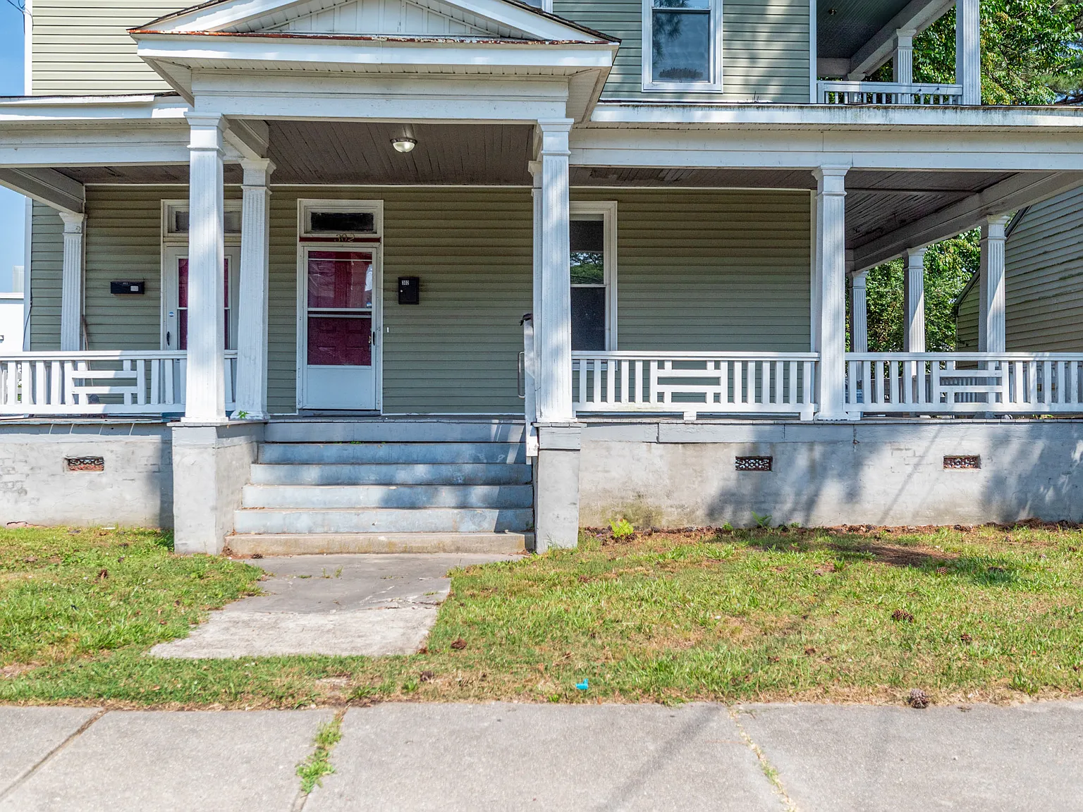 302 Cedar St — Photo 3