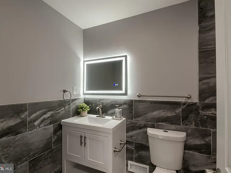 502 Bloomfield Dr — Photo 20