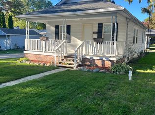 1215 Maywood St, Marysville, MI 48040
