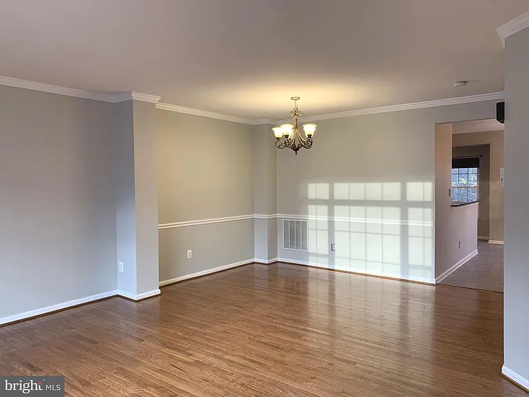 3384 Governors Crest Ct — Photo 6