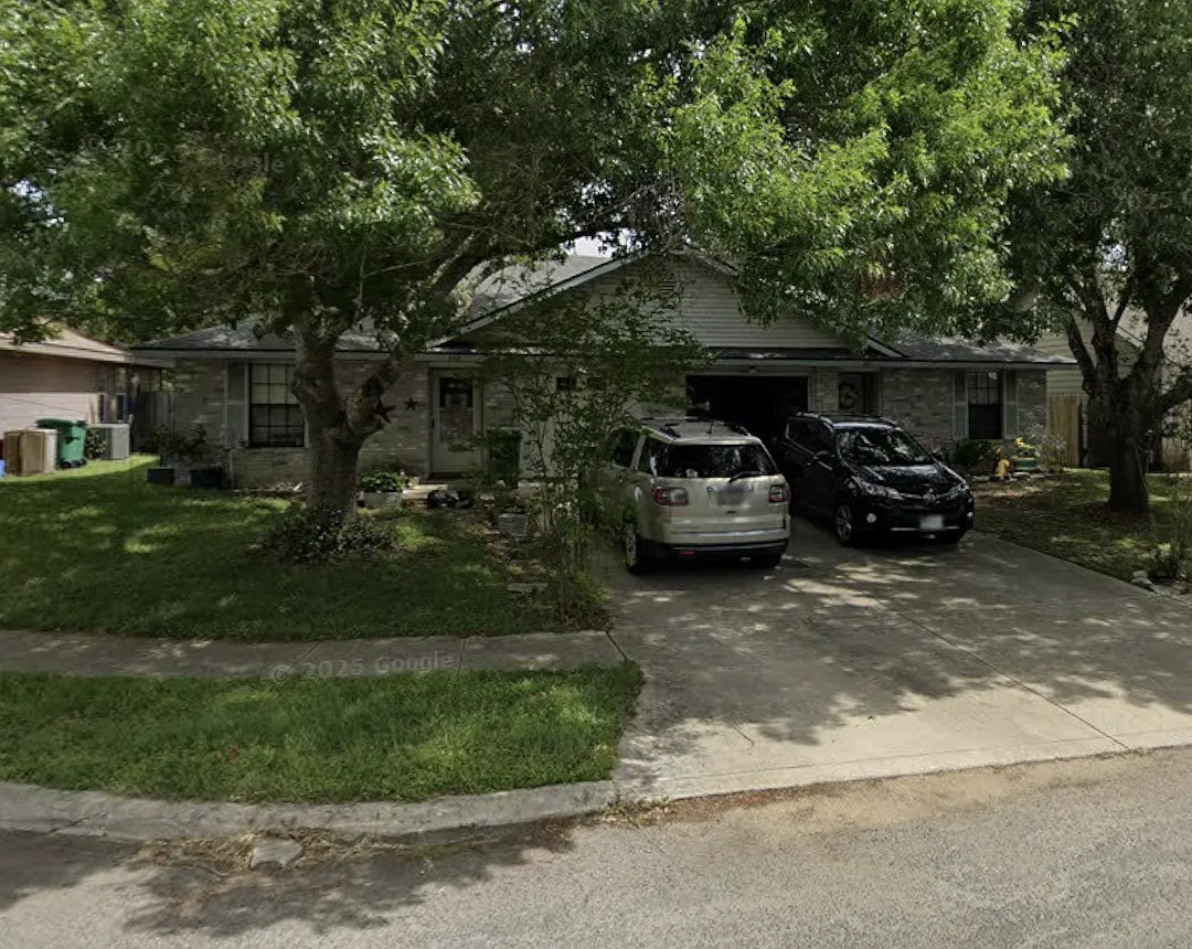 2 bed, 936 sqft, $1,500 — Photo 1