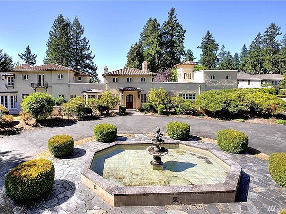 3rd image of 12718 Gravelly Lake Dr SW