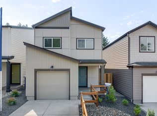 17737 SE Quarry Dr, Vancouver, WA 98683