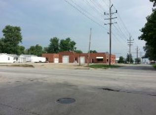 600 Dewitt Ave, Mattoon, IL 61938