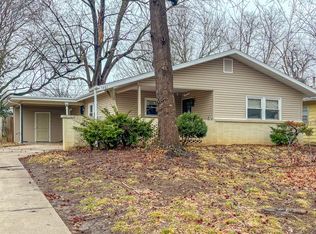 1461 E Berkeley St, Springfield, MO 65804