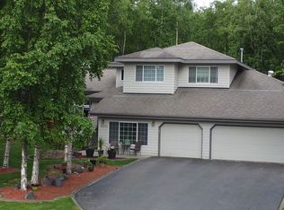 16650 Yellowstone Cir, Eagle River, AK 99577