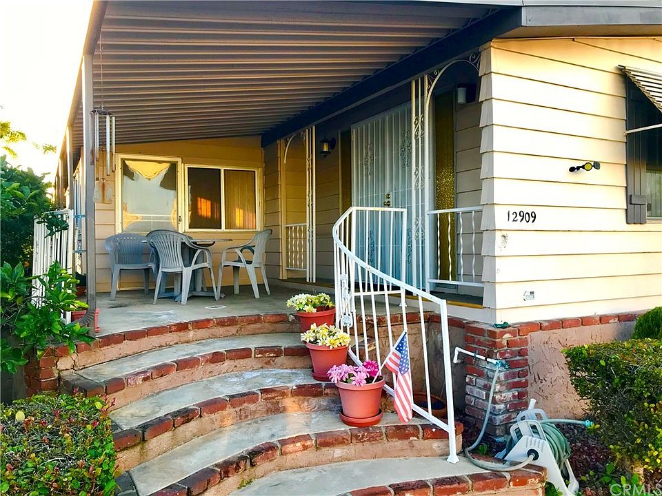 1st image of 12909 Lake Park Way