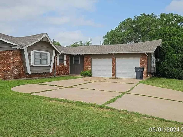 1019 SE 40th St, Lawton, OK 73501