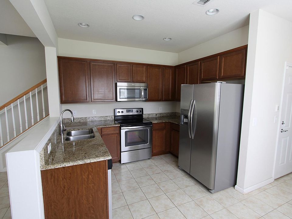 1st image of 6880 Woody Vine Dr