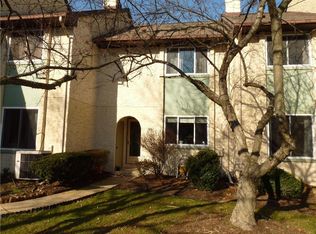 99 Tennyson Dr #99, Plainsboro, NJ