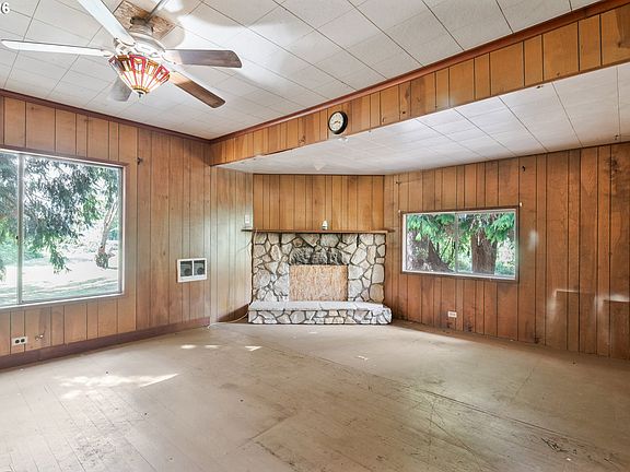 4th image of 12270 Marshland Rd