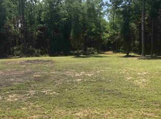 9342 Nichols Lake Rd, Milton, FL 32583