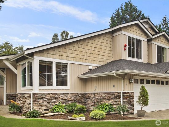 120 Newport Way NW #17, Issaquah, WA 98027
