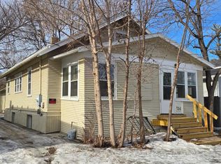 714 Oak St N, Fargo, ND