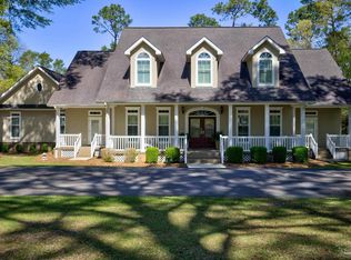 300 1/2 Brookwood Dr, Atmore, AL 36502