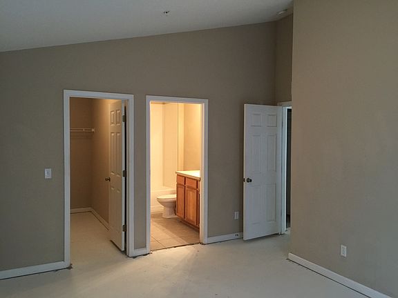 3rd image of 575 Oakleaf Plantation Pkwy Unit 809