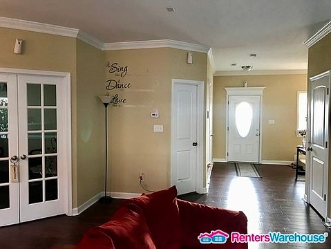 4th image of 454 Frizzell Ave