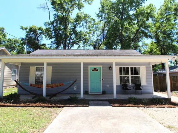 53 Summer Brooke Ln, Crawfordville, FL 32327