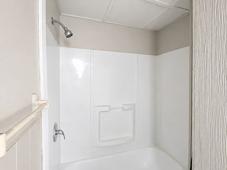 352 4th Ave #1 — Photo 11