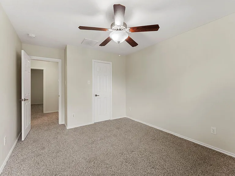 17815 Misty Pond Ct — Photo 9