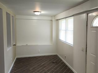 8972 Edna St, Saint Louis, MO 63147
