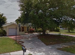 804 Ponderosa Pine Ln, Sarasota, FL 34243