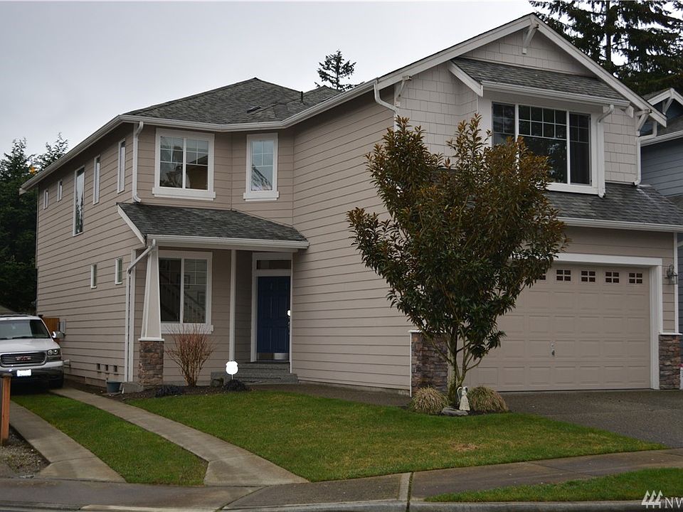1st image of 528 195th St SW