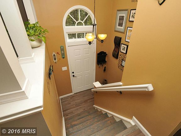 3rd image of 20573 Triple Crown Ct