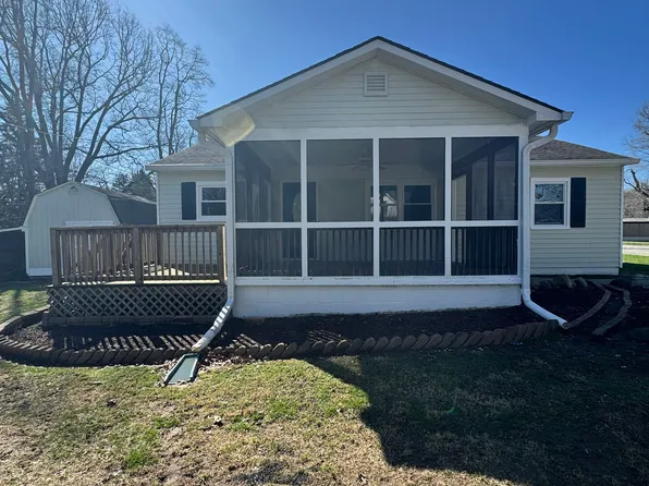 66 Miami Dr, Noblesville, IN 46062