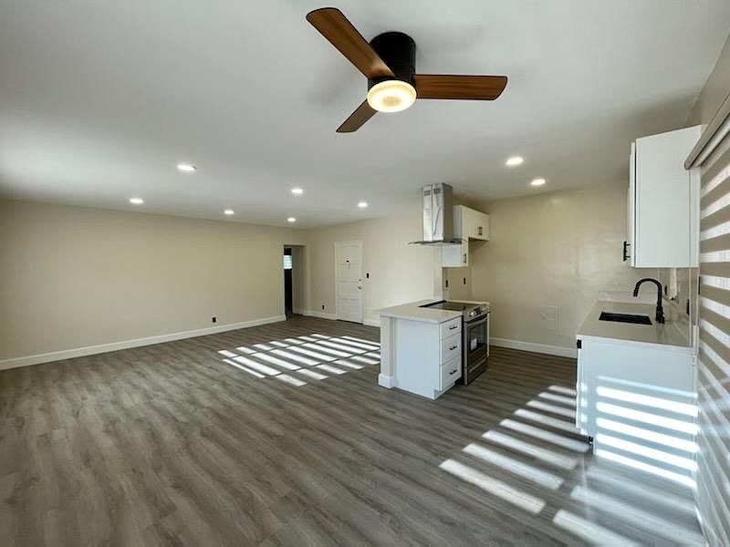 1st image of 2228 20th St APT 6