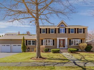 33 Diane Rd, Peabody, MA 01960