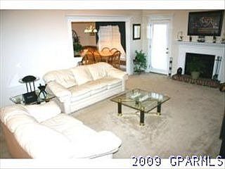 2nd image of 2535 Graham St
