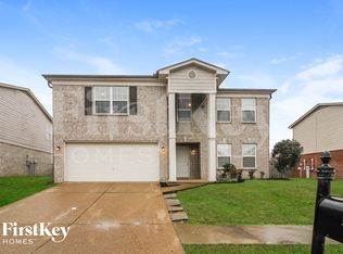 10051 Branley Oak Dr, Cordova, TN 38016