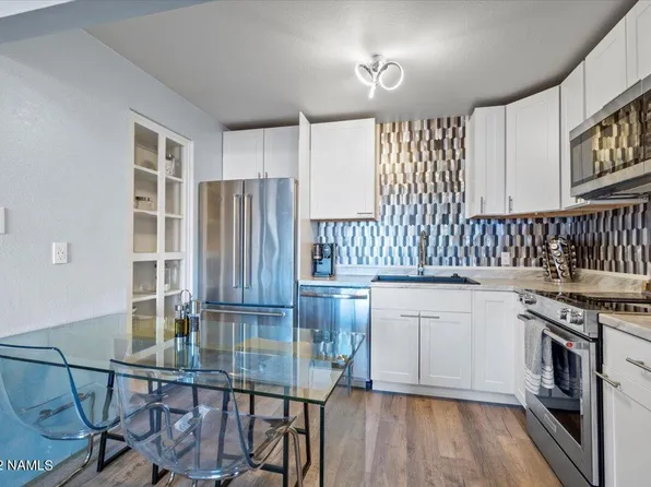 1200 S Riordan Ranch St APT 94, Flagstaff, AZ 86001