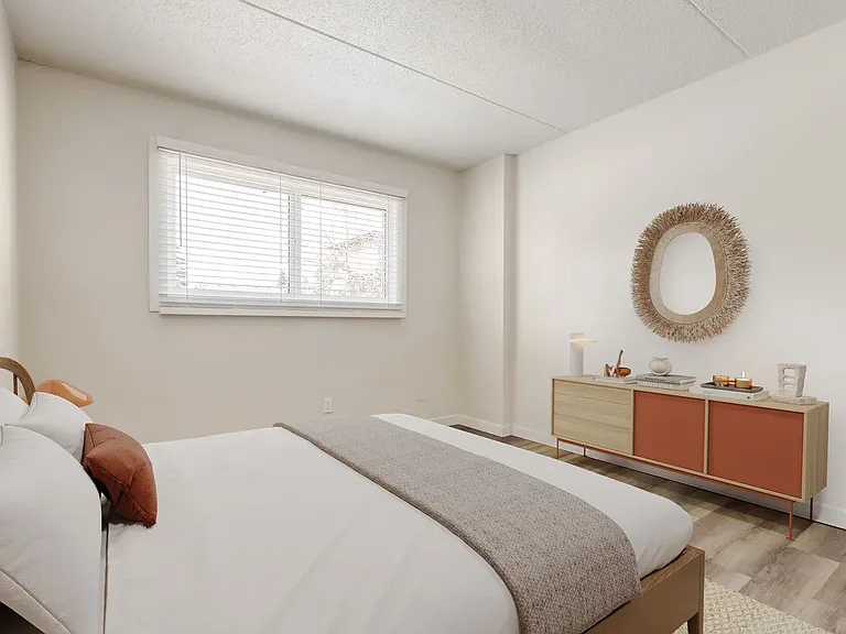 739 Bracewood Dr SW — Photo 10
