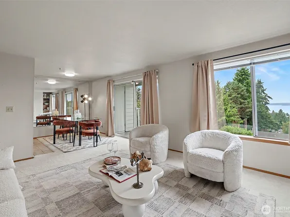 28610 16th Avenue S #202, Federal Way, WA 98003