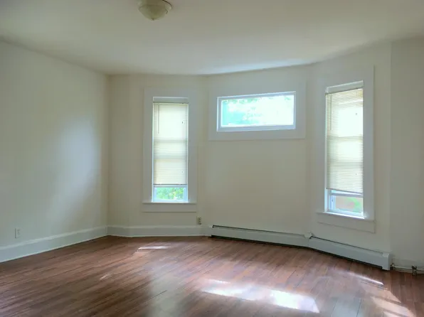 (undisclosed Address), East Orange, NJ 07017