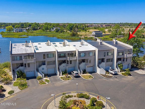 3rd image of 57 Bridgewaters Drive #18