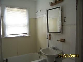 5th image of 4014 Park Ave